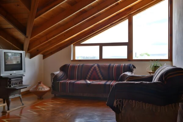 LA_TROJE_ADOBE_01