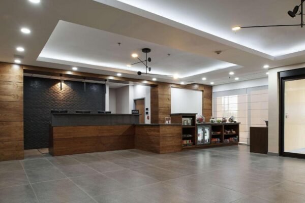 hamptoninn_5
